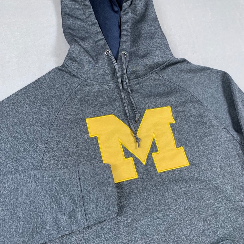 Colosseum Michigan Hoodie Mens Medium Gray Wolverines Block M Performance Fleece